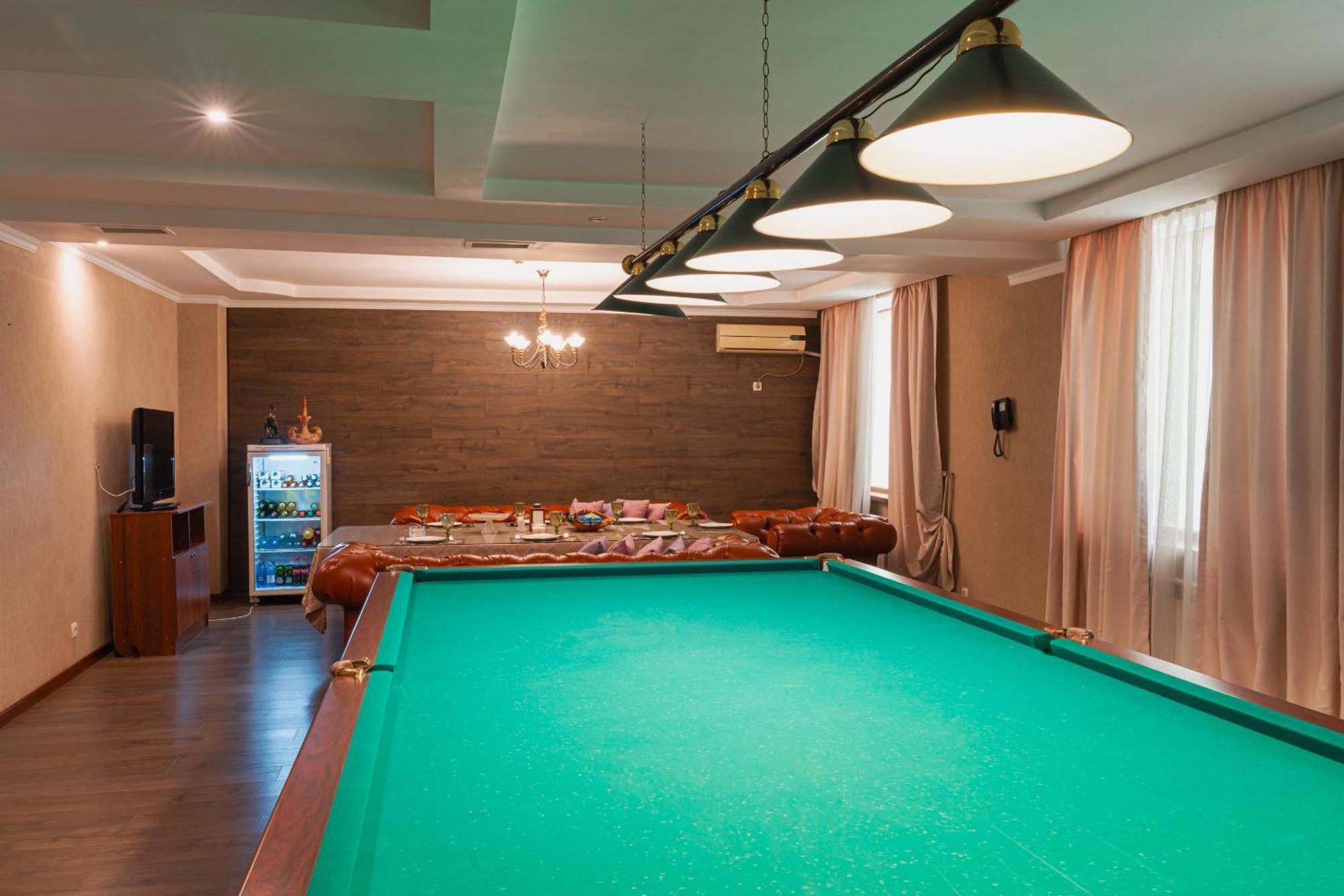 Altair Hotel Tsjimkent Eksteriør bilde
