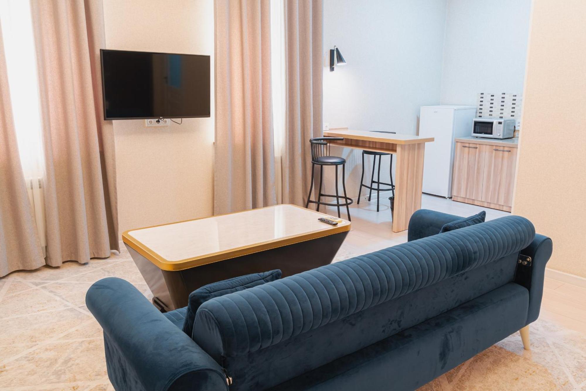 Altair Hotel Tsjimkent Eksteriør bilde